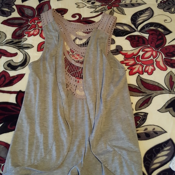 Shirt - Picture 2 of 2